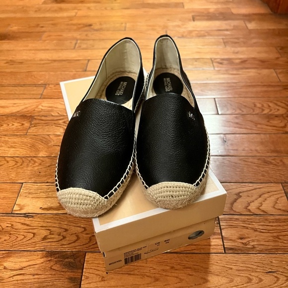 Women's Kendrick Slip-On
Espadrille Flats size 8 - Picture 4 of 12